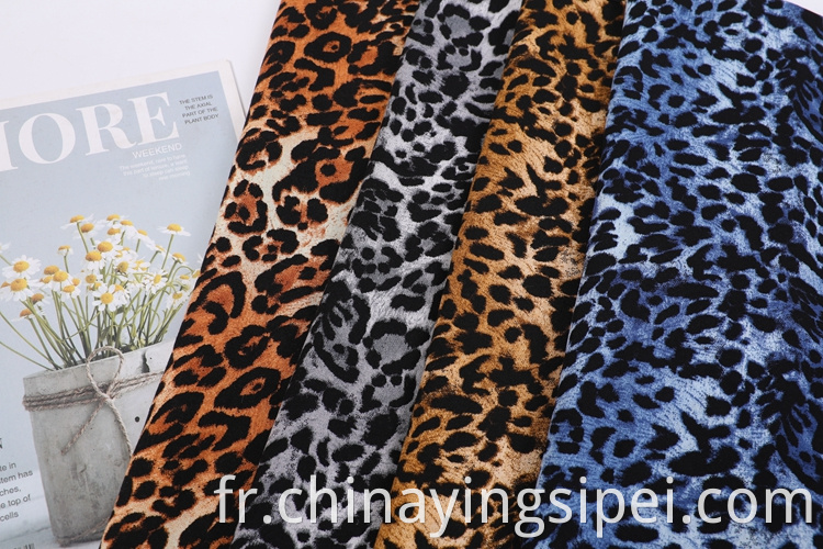 China Fournisseur tissé Poplin Robes Plain Viscose Tissu imprimé pour vêtement